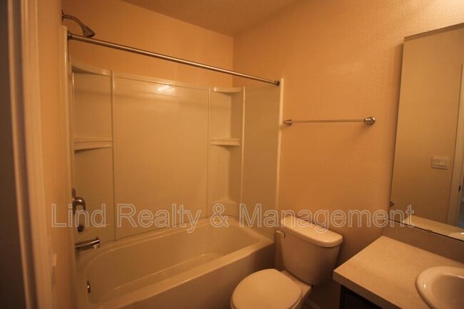Photo - 7695 Legacy Trl