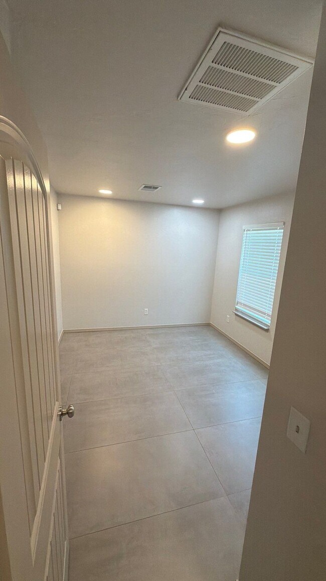 Photo - 1708 NW 144th Terrace