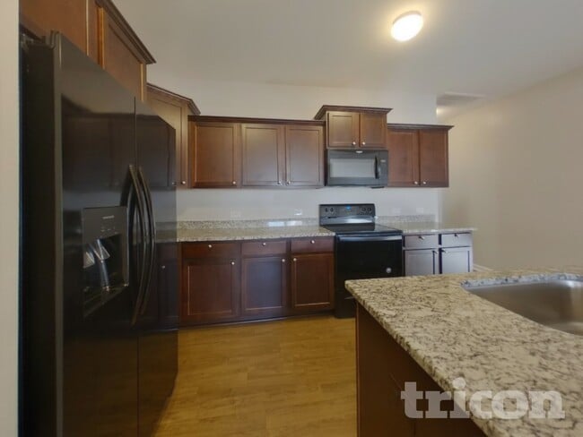 Photo - 178 Hidden Lakes Rd