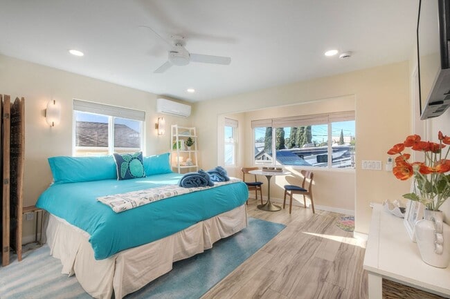 Photo - 409 N Ditmar St Unidad B