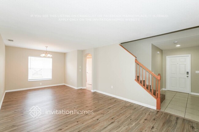 Photo - 3328 Thistledown Ln
