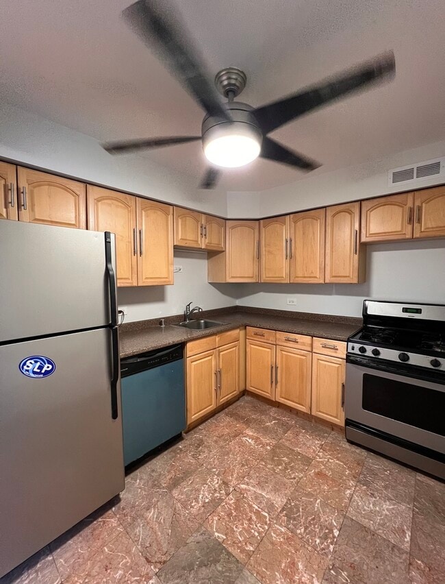 Photo - 6325 N Sheridan Rd Unit 606
