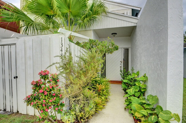 Photo - 1348 The 12th Fairway