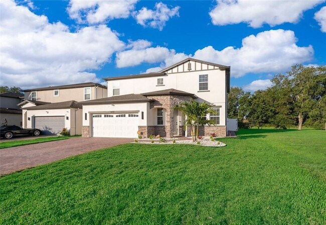 Photo - 1468 Grassland Ave