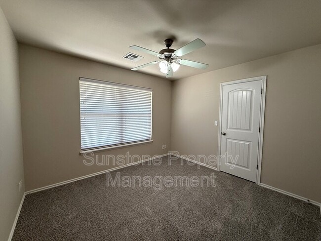 Photo - 10201 East 100th Pl N