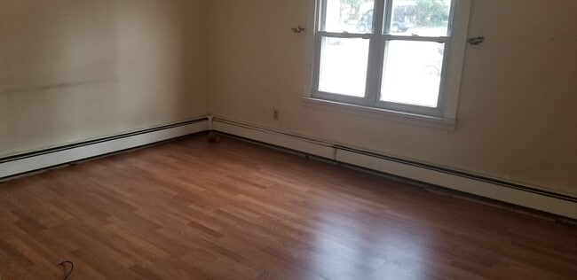 Photo - 12 Brock St Unit 4