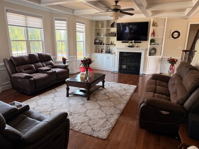 Photo - 5036 Parkland Dr