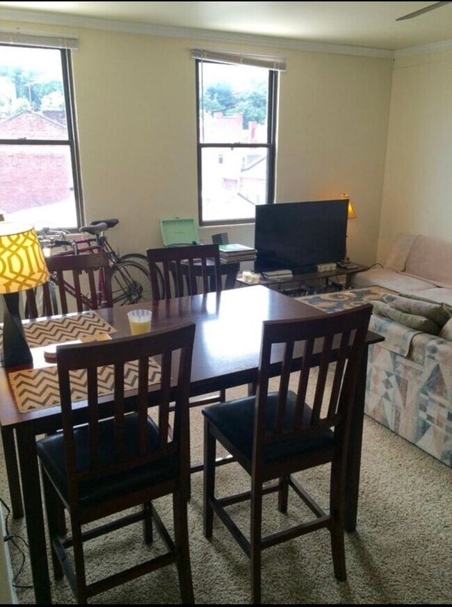 Photo - 107 S 12th St Unit 107 apt 3