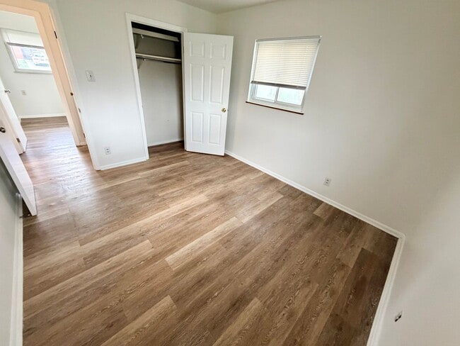 Photo - 204 Mandalay Rd