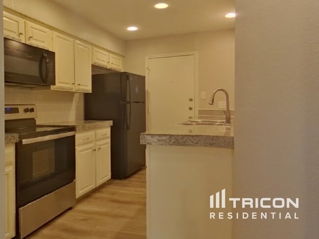 Photo - 616 Via Miramonte