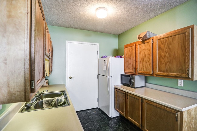 Photo - Laurel Terrace