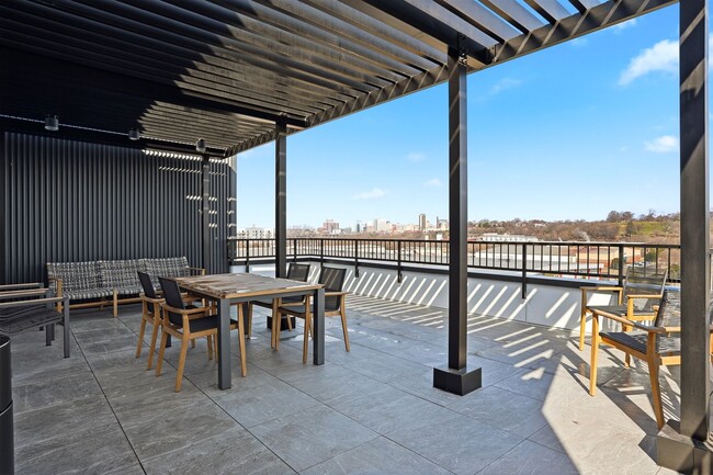 Roof Top Lounge
