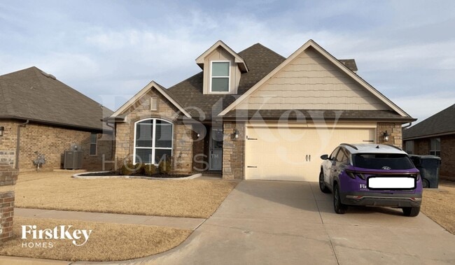 Building Photo - 2525 NW 194th St