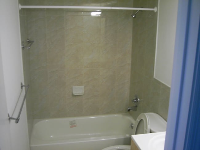 Photo - 470 NW 20th St Unidad 115