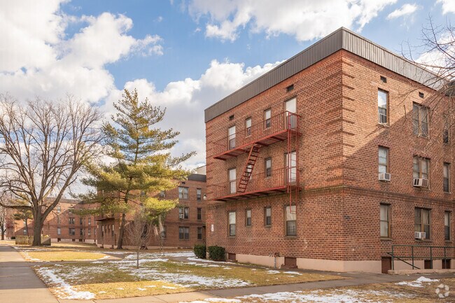 Photo - Cunningham Heights