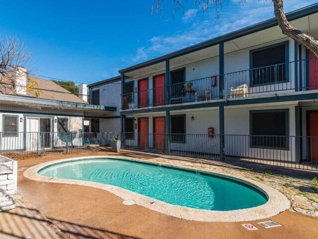 Barton Ridge Pool