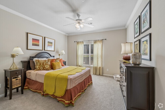 2BR, 2BA - 1,246SF - Primary Bedroom