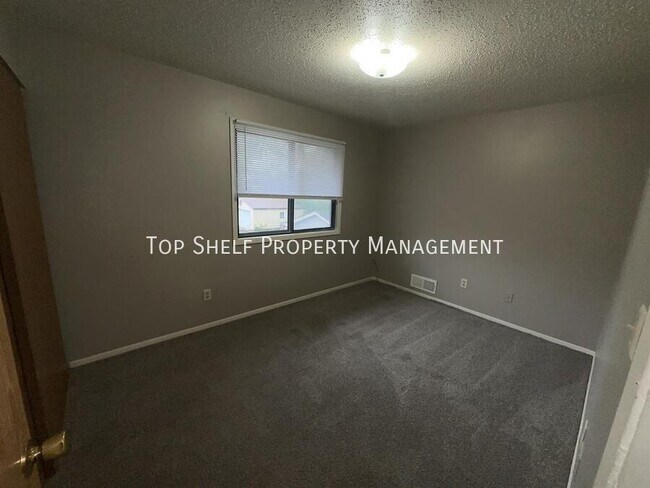 Photo - 4211 E Ovid Ave