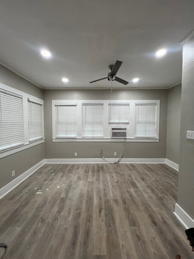 Photo - 352 East Dr Unit 352 B