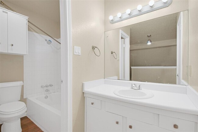 Photo - 3454 Willowrun Dr