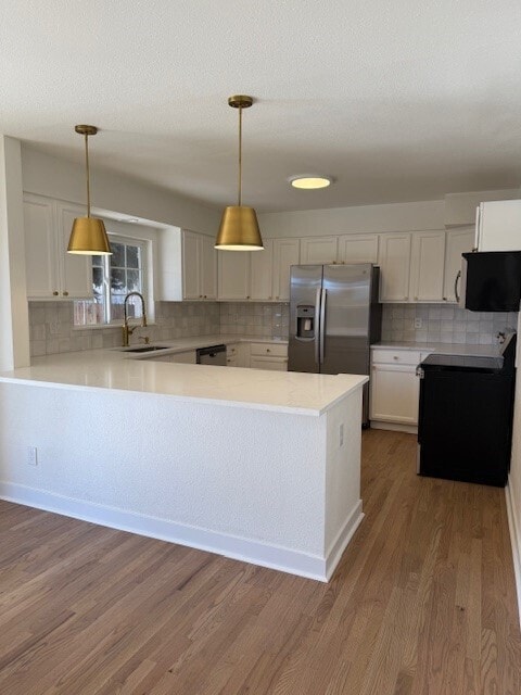 Photo - Modern finishes, spacious living, huge fenced backyard