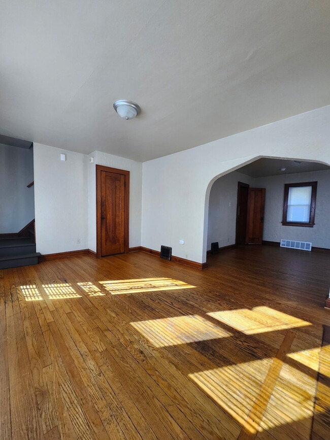 Photo - 5923 N 38th St