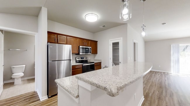 Photo - RENT SPECIAL - Upper 2 Bedroom 2 Bathroom Apartment is Available Unit 43