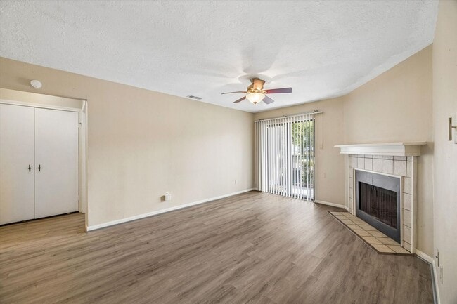 Photo - 12755 Mill Ridge Dr