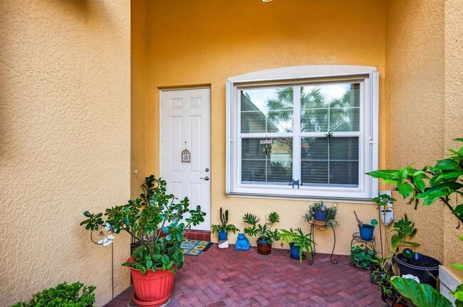 Photo - Furnished Rental