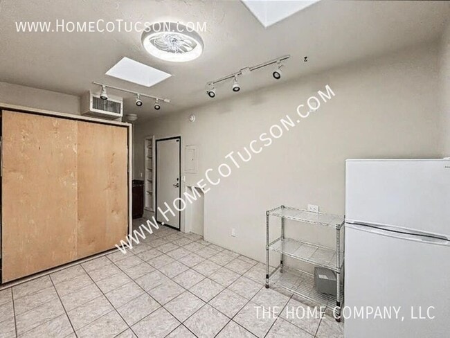Photo - 713 N Erin Ave