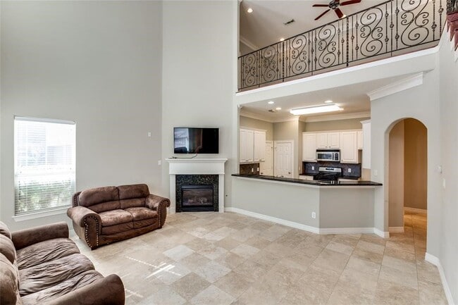 Photo - 1406 Baldwin Square Ln