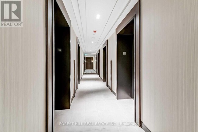 Photo - 2221 Yonge St Unit 5706