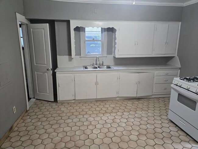 Photo - 807 Hawley Ave Unit Apt. 1