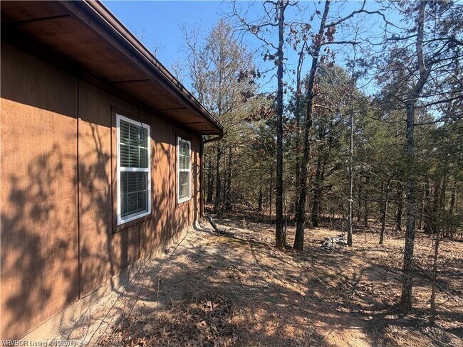 Photo - 2597 Brewer Rd