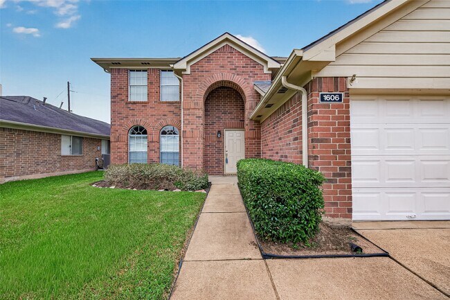 1606 Misty Fawn Ln