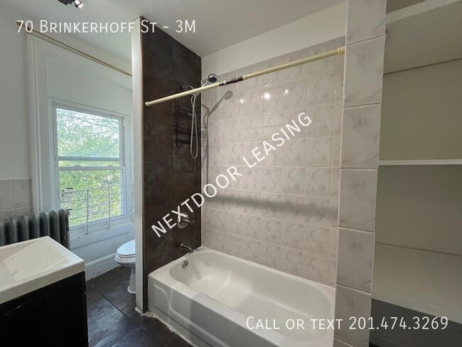 Photo - 70 Brinkerhoff St Unit 3M