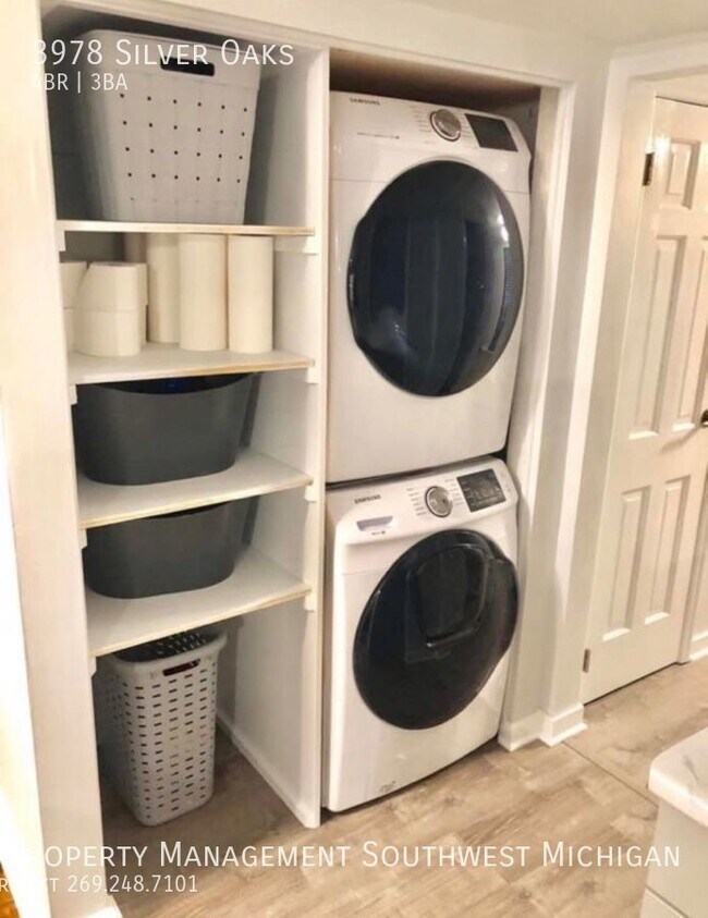 Photo - 3978 Silver Oaks Dr