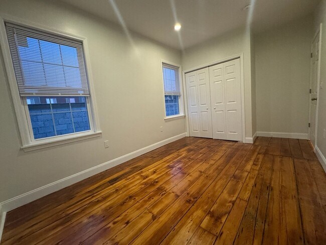 Photo - 106 N Franklin St Unit 2