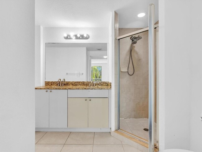 Photo - 1830 Radius Dr Unit 214