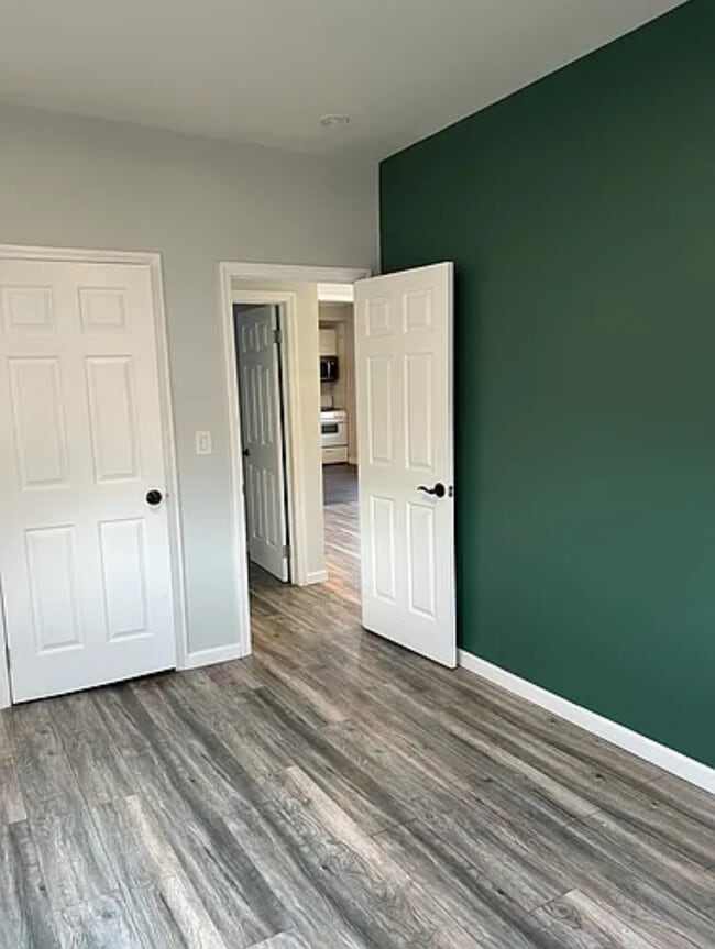 Building Photo - 217 Wagaraw Rd Unit 2nd front