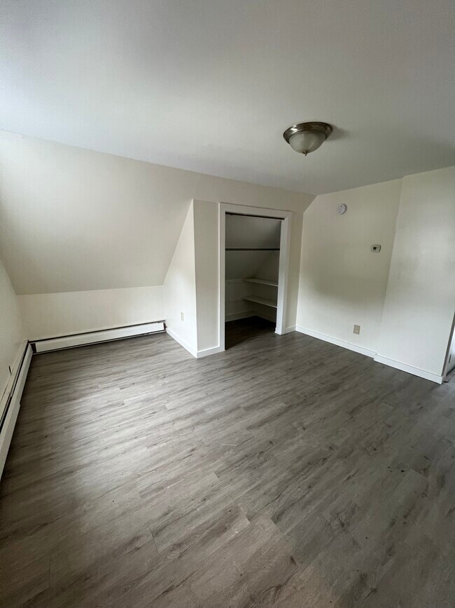 Photo - 113 Cross St Unit 113 Cross St