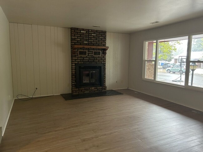 Photo - Charming 3-Bedroom Home with Fenced Yard – Available Now in Fort Collins