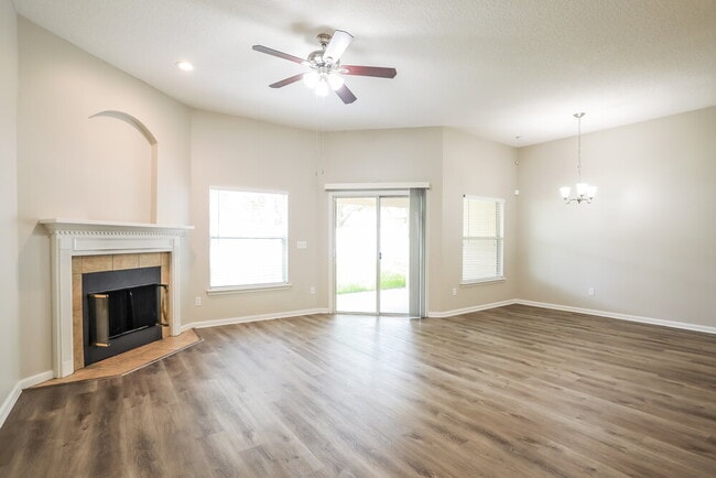 Photo - 3349 Horseshoe Trail Dr