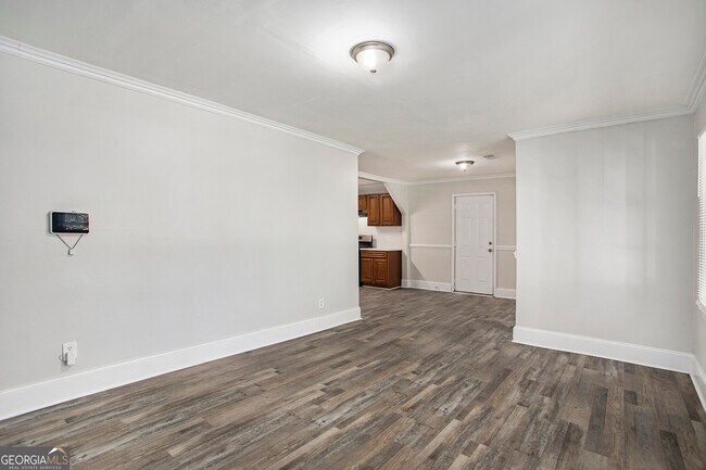 Photo - 3718 Daisy Dr