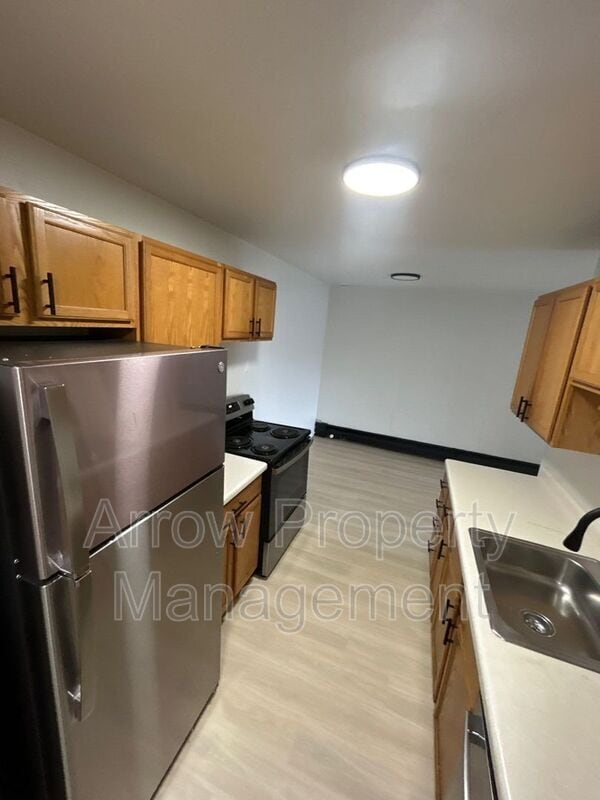 Photo - 215 E Arbor Ave