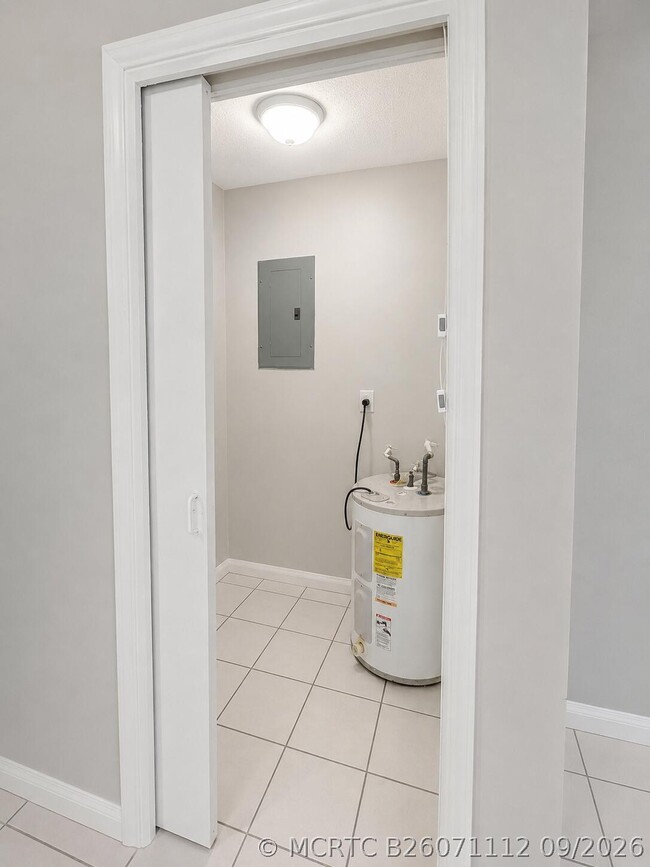 731 NW 1st Ave Unit 2