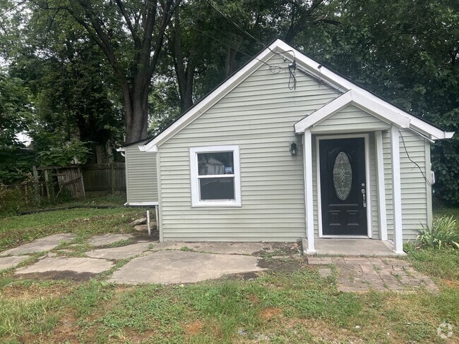 Building Photo - 4939 Graston Ave Rental