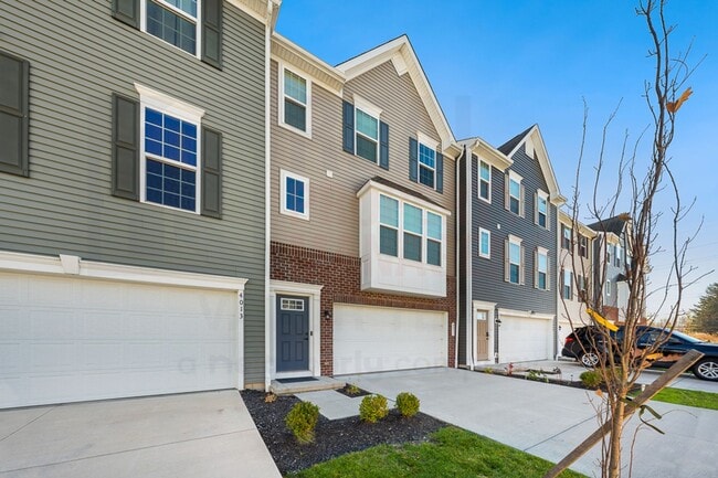 Photo - Stunning 3 Bed 2.5 Bath Townhome COMING SOON