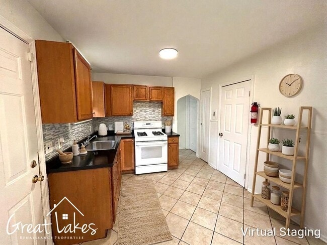 Photo - Lovely 3 Bedroom 1 Bathroom now available for rent