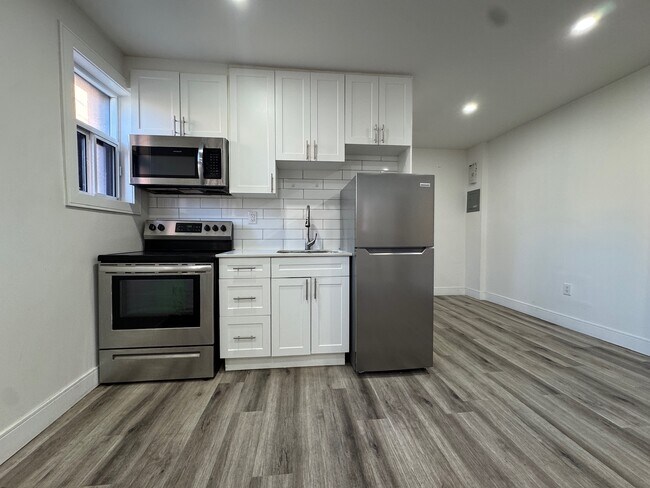 Photo - Beautifully Renovated 1 Bedroom 1 Bathroom... Unit 201